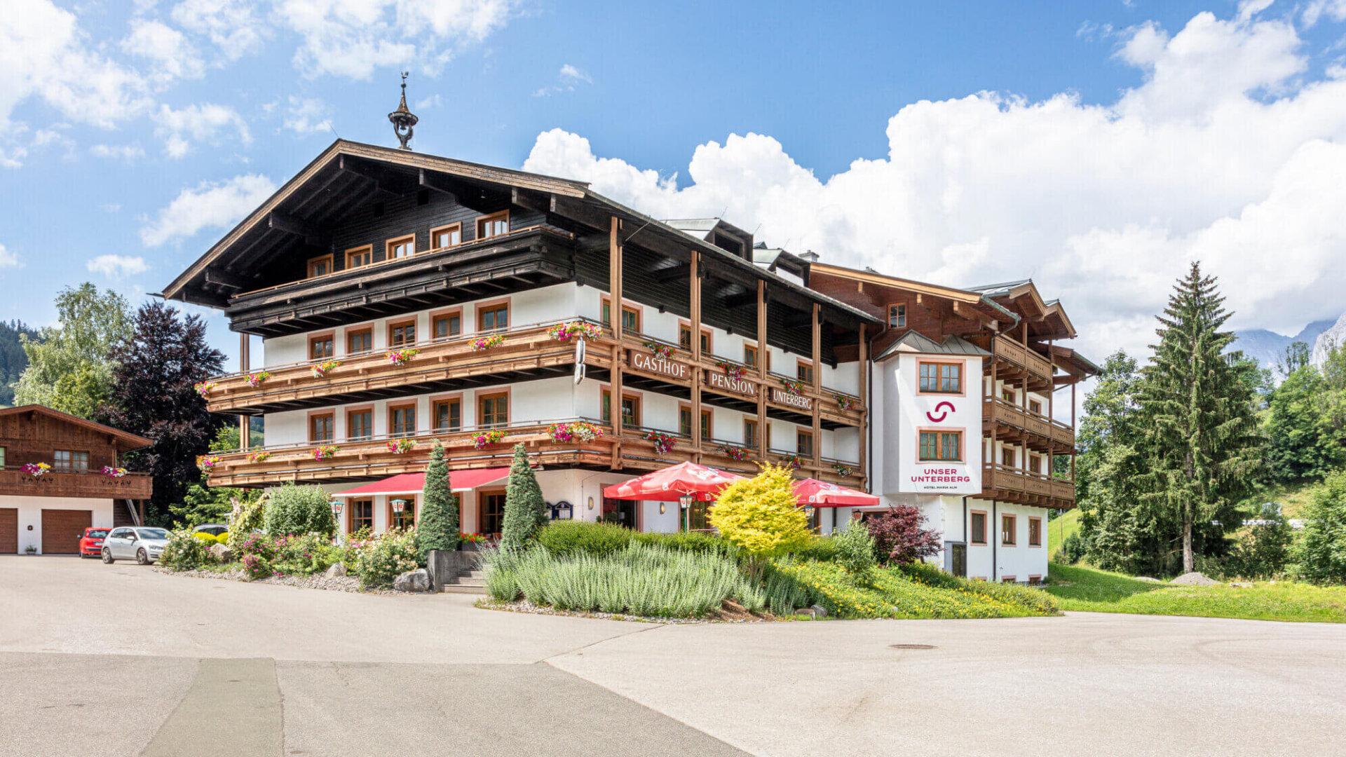 Aussenansicht Unser Unterberg im Sommer